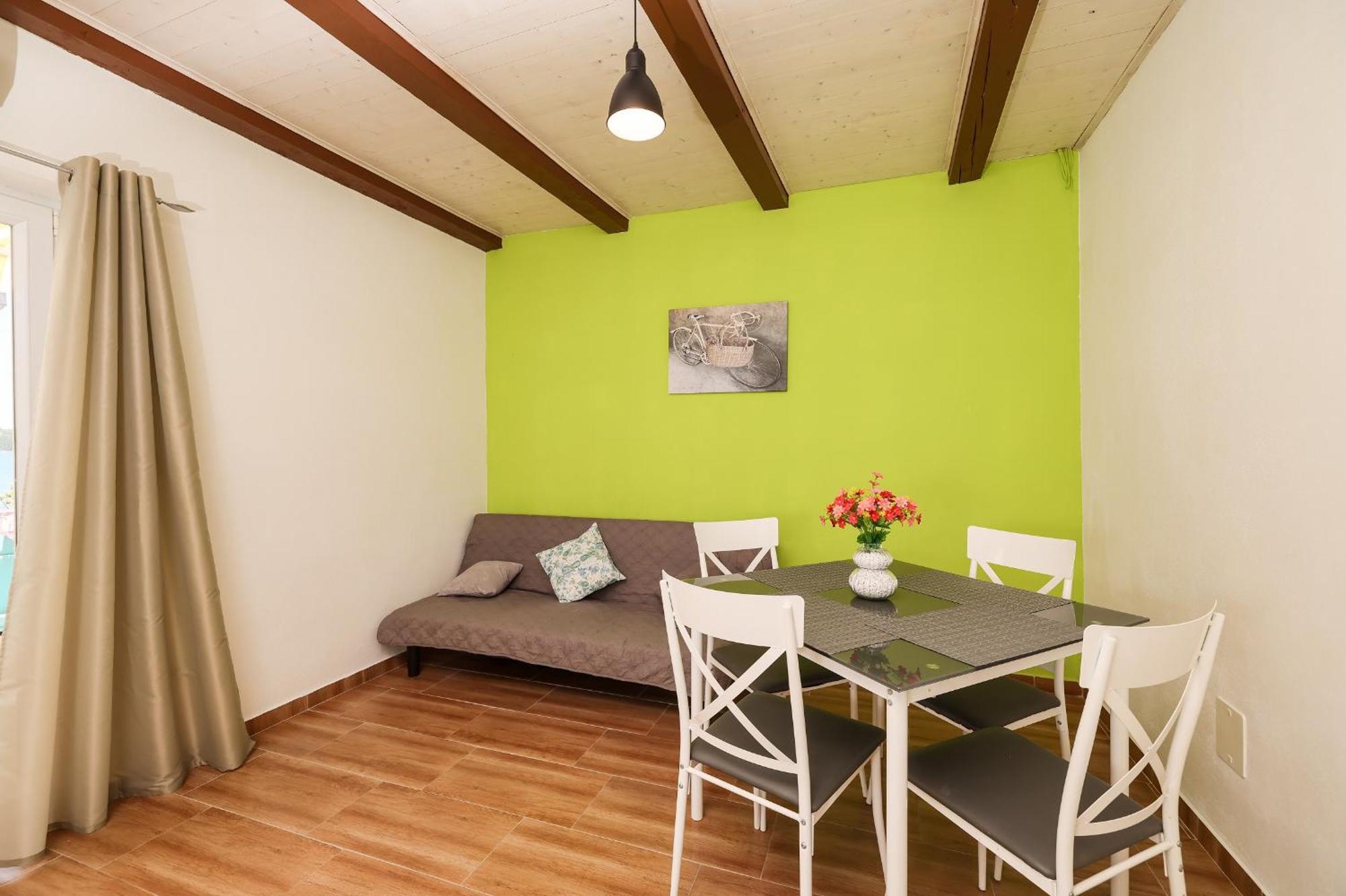 Apartments Feliks Ljubač Extérieur photo