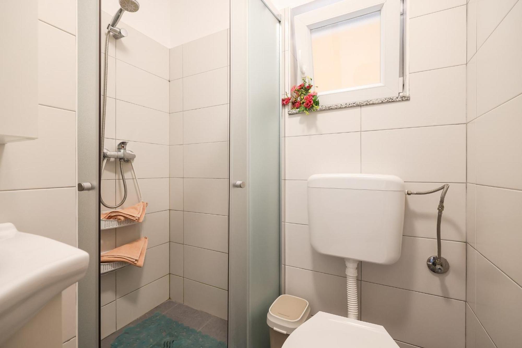 Apartments Feliks Ljubač Chambre photo
