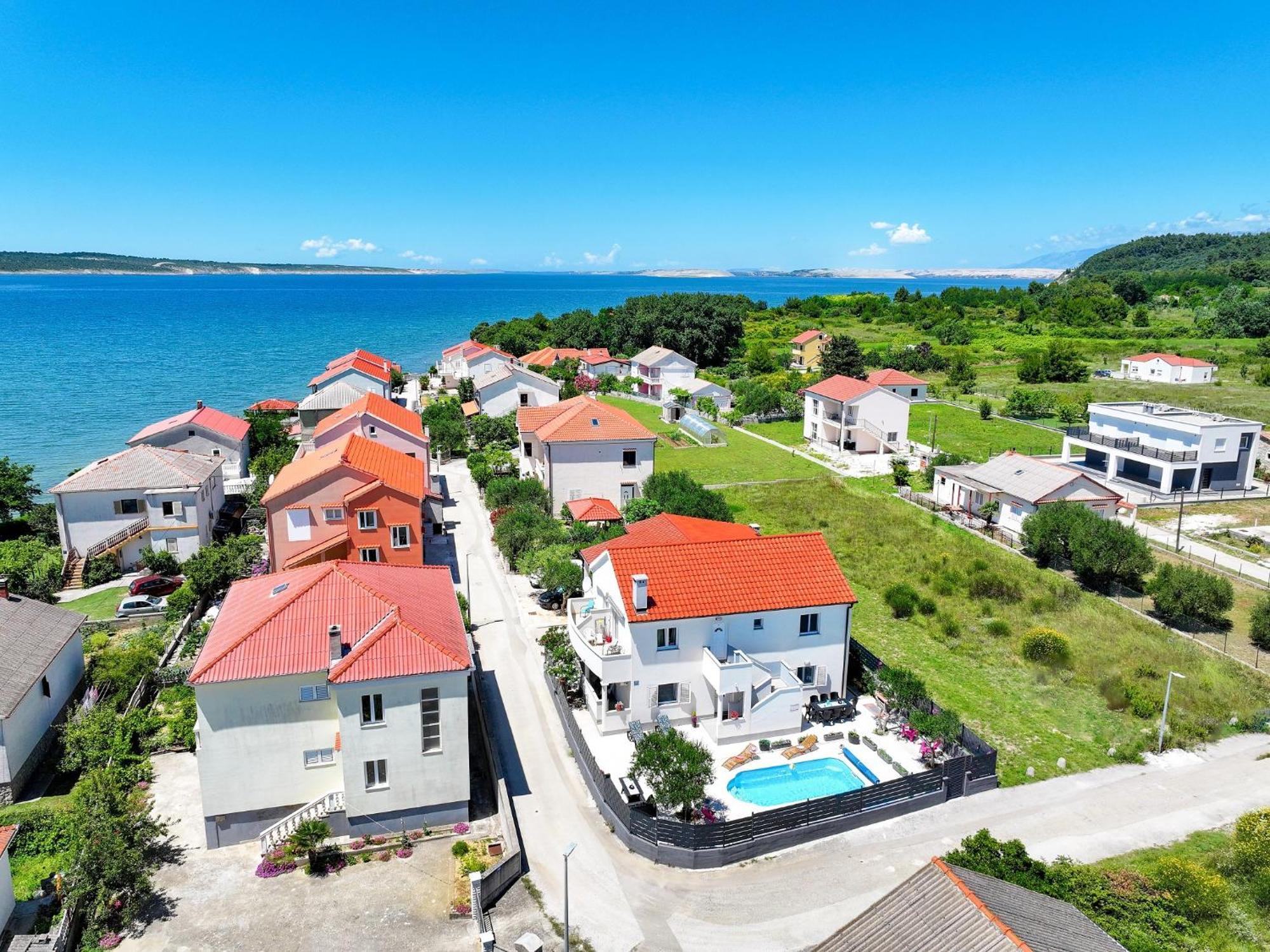 Apartments Feliks Ljubač Extérieur photo