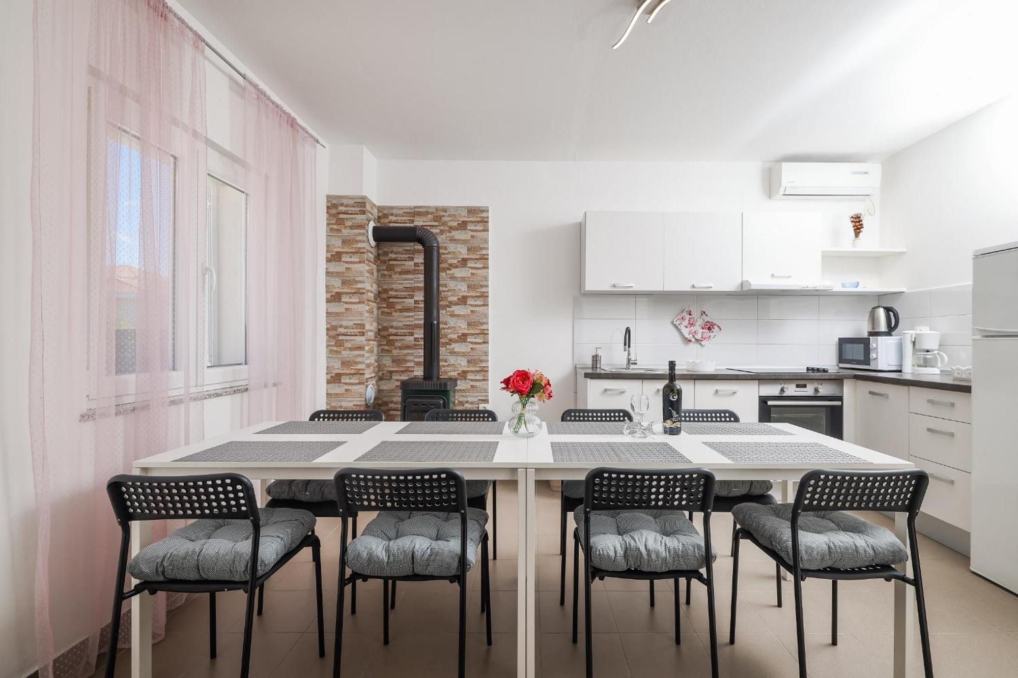 Apartments Feliks Ljubač Chambre photo